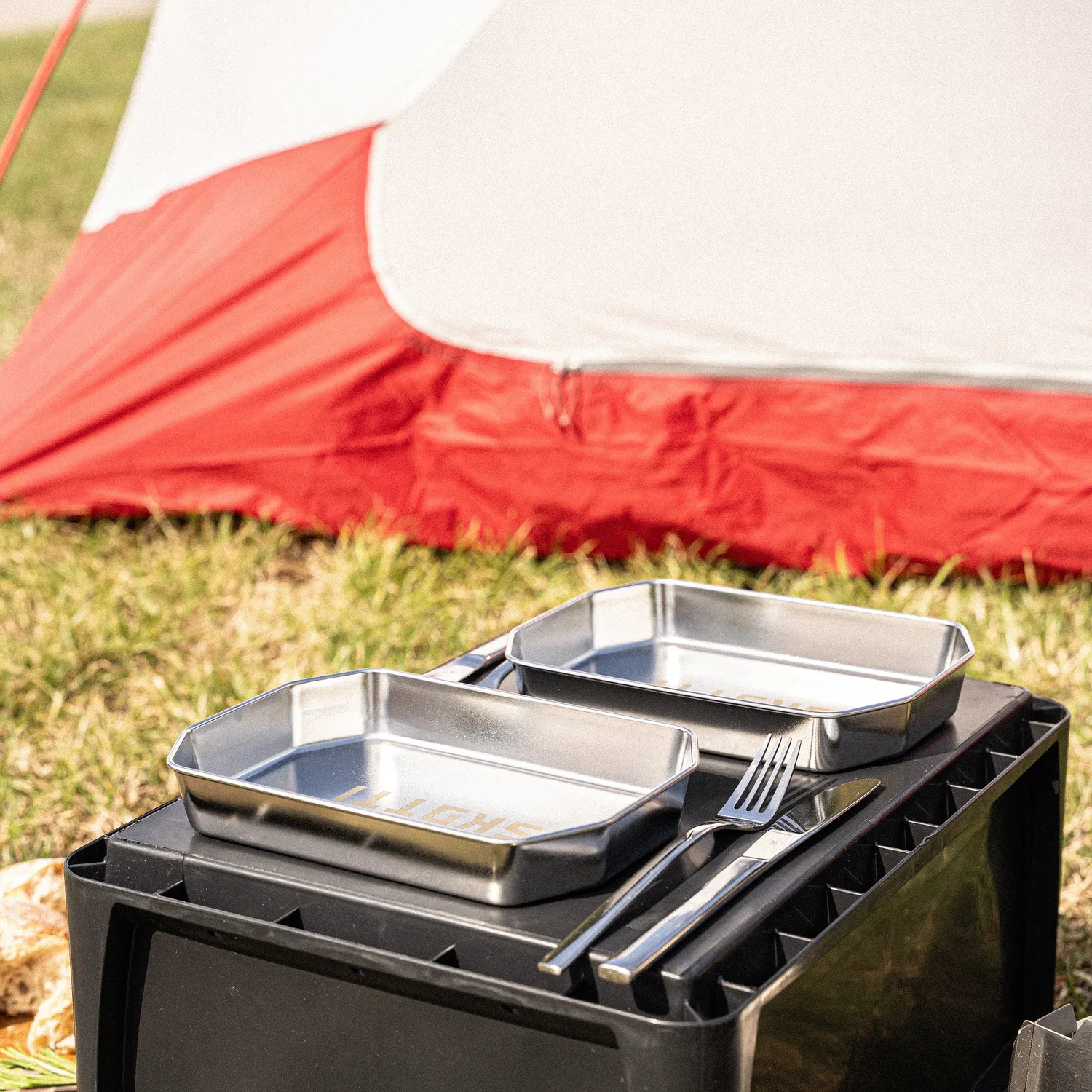 SKOTTI Camping Teller Set campingtallerkener 4 stk rustfritt stål