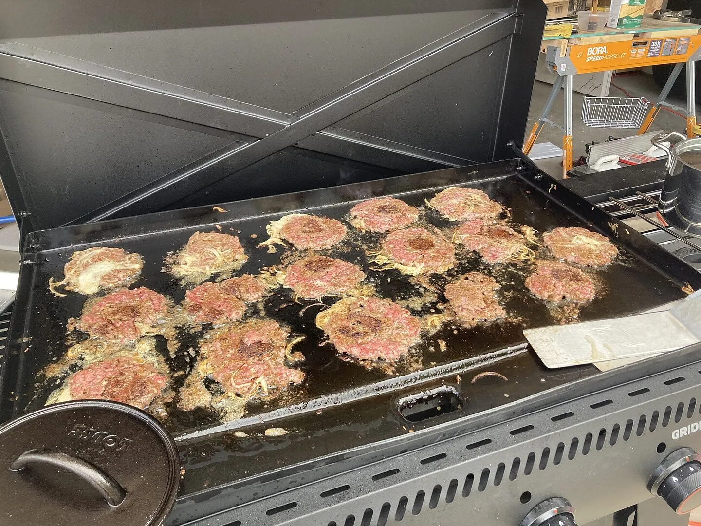 Camp Chef Gridiron Pro Flat Top Grill gass-stekeplate
