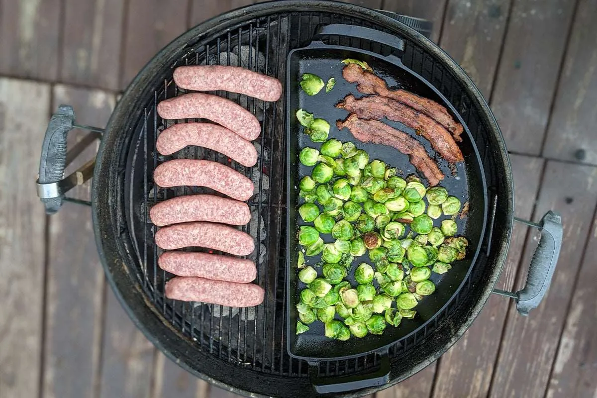 SnS Grills Drip ’N Griddle Pan 22 tommer støpejernspanne til grill