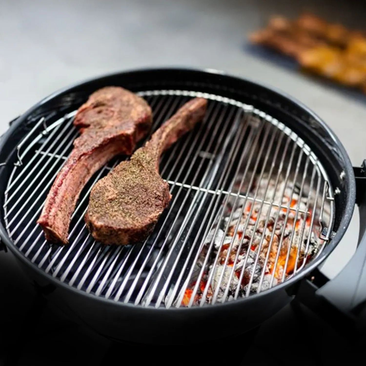 SnS Grills Slow 'N Sear Deluxe Platinum Bundle grilltilbehør 22 tommer