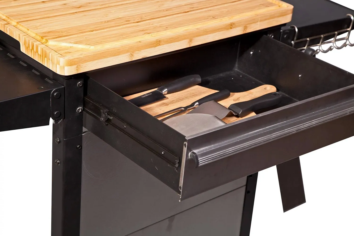 Camp Chef Patio Cart grillvogn med sammenleggbare sidehyller