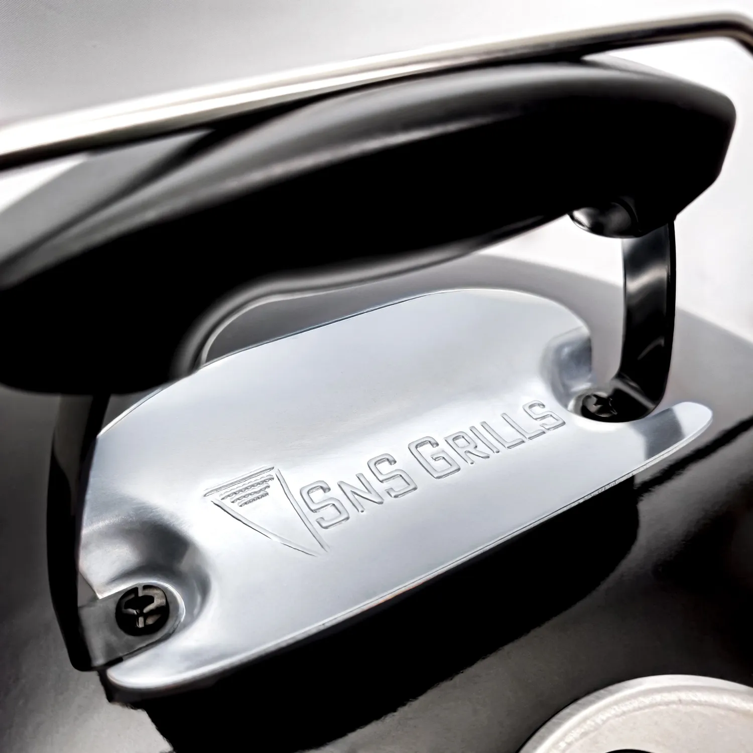 SnS Grills Home 'N Roam Travel Kettle Grill kullgrill 18 tommer med Slow 'N Sear