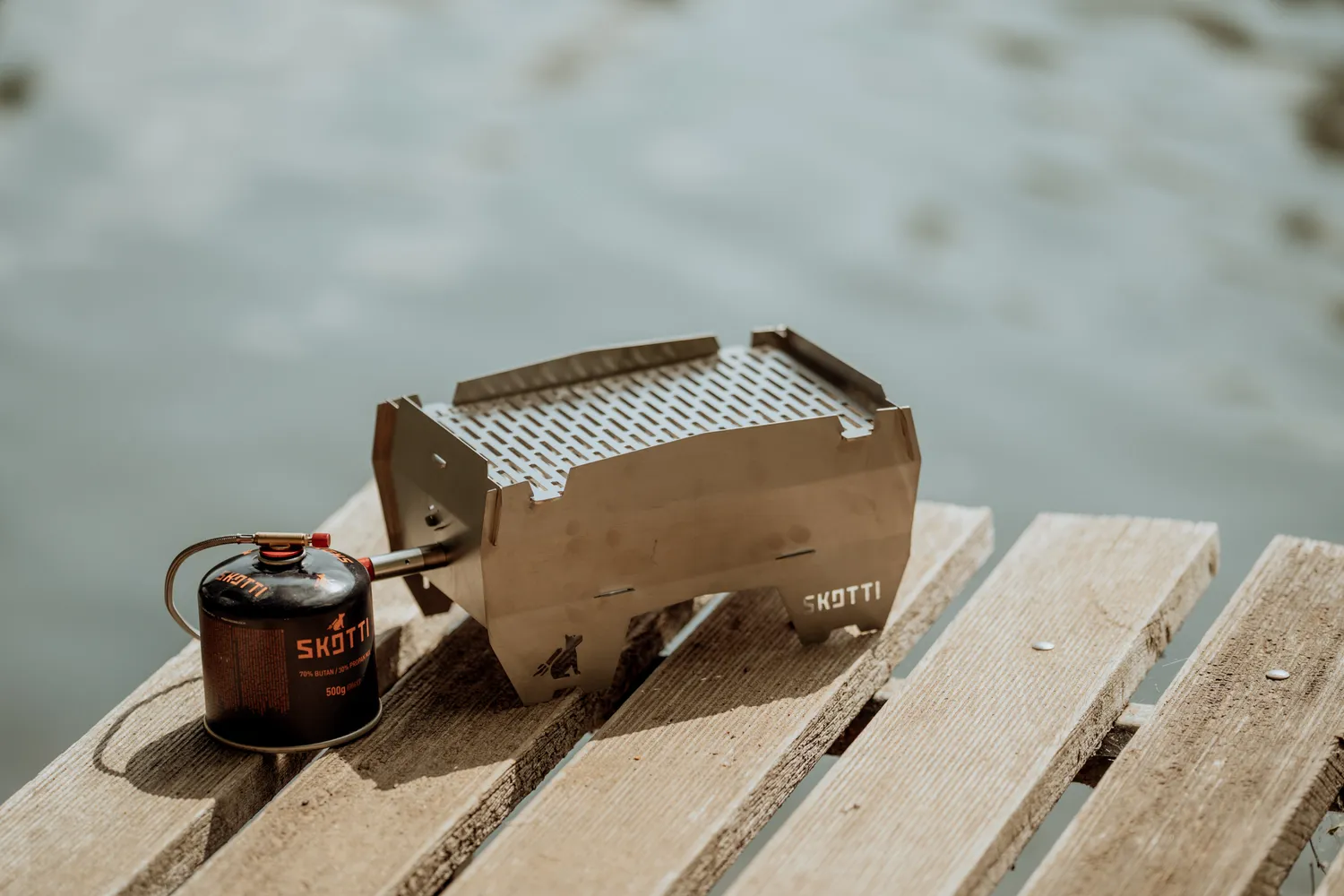 SKOTTI SKOTTI 2.0 gassgrill rustfritt stål bærbar med fettbrett