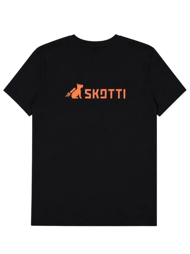 SKOTTI Logo T-Shirt t-skjorte S–XXL i økologisk bomull