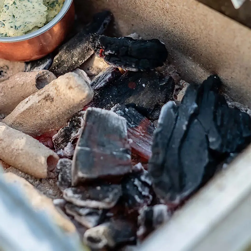 Kasai Restaurant Quality bjørkekull 10 kg lav røyk