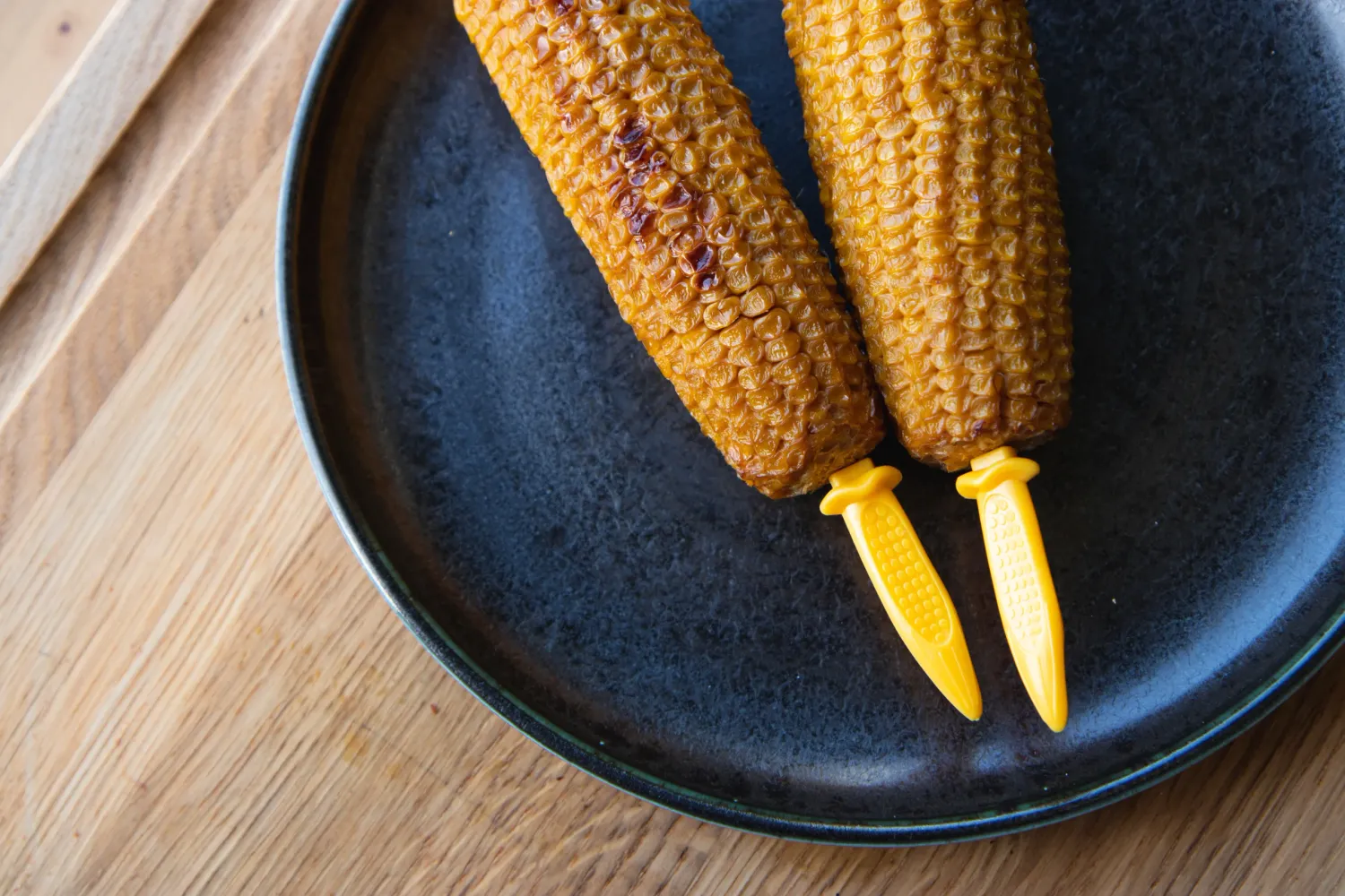 Grill Fanatics maisholdere til maiskolbe